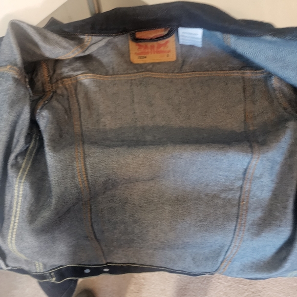 Men's Denim Jacket - Picture 7 of 12